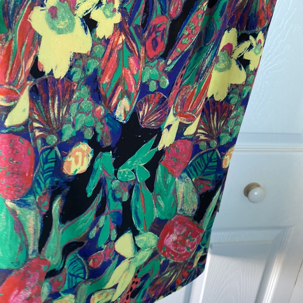 Lovely Tropical summer dress with embellished empire waist - Picture 3 of 6